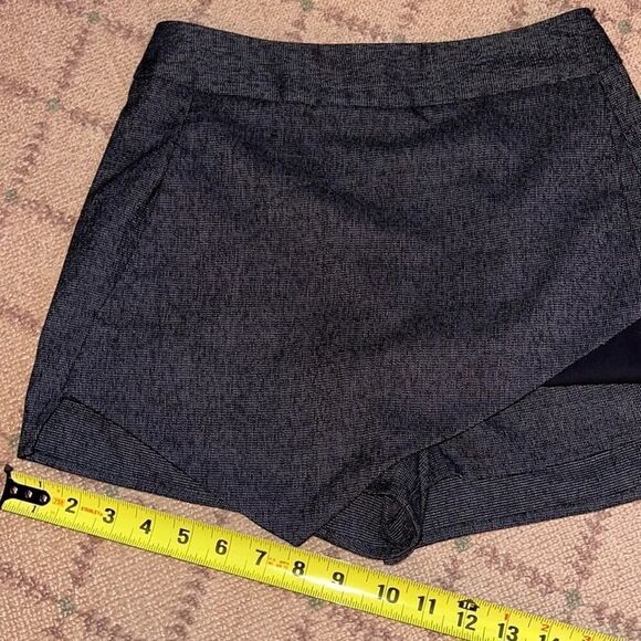 Aqua gray skort w crossover front NWOT S - Picture 6 of 8